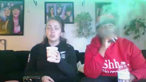 evanschris2048 online show from 10-31-25, 02:01