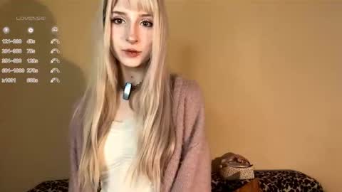 Snapshot of evaqt chatting on 11-09-25, 07:17 Eva online show from 11-09-25, 07:17