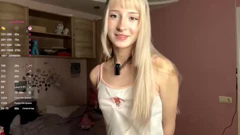 Snapshot of evaqt chatting on 11-10-25, 07:07 Eva online show from 11-10-25, 07:07