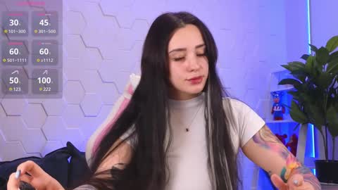 Snapshot of evarabbit chatting on 12-02-24, 11:23 Eva online show from 12-02-24, 11:23