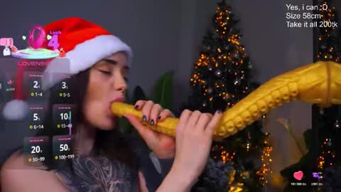 Eva online show from 12-22-25, 02:30