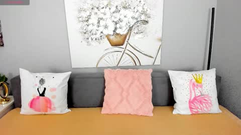 Adelina online show from 11-20-25, 05:29