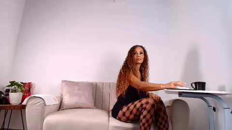  EVA LUNA online show from 02-12-25, 07:13