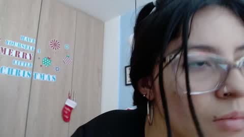 Eva Carter online show from 12-21-24, 12:16