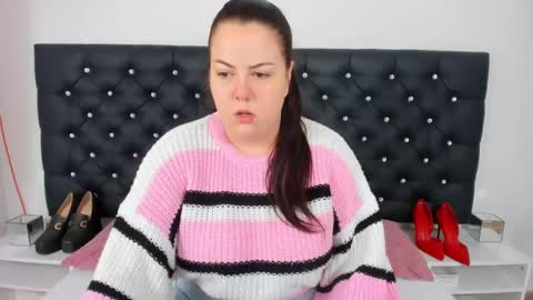 Snapshot of evawetdream chatting on 12-05-24, 05:37 Eva online show from 12-05-24, 05:37