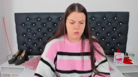 Snapshot of evawetdream chatting on 01-13-25, 08:15 Eva online show from 01-13-25, 08:15