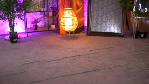 Snapshot of evazane chatting on 12-11-24, 01:17 Eva online show from 12-11-24, 01:17