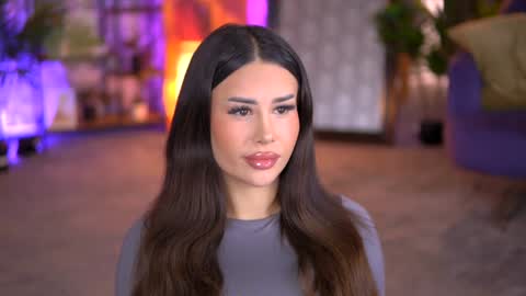 Snapshot of evazane chatting on 01-05-25, 10:43 Eva online show from 01-05-25, 10:43