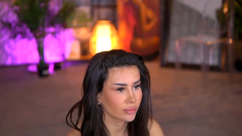 Snapshot of evazane chatting on 01-21-25, 05:30 Eva online show from 01-21-25, 05:30
