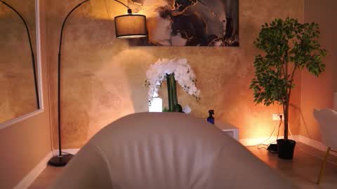 Eva online show from 02-26-26, 09:03