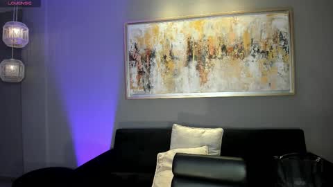 Eve  online show from 10-12-25, 10:20