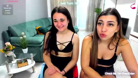 eveeevian online show from 10-24-25, 09:17