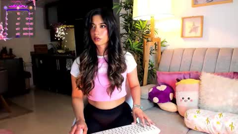 Snapshot of eveekendal_ chatting on 11-23-25, 11:59 Eve online show from 11-23-25, 11:59