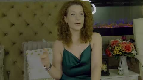 EveHamilton online show from 12-05-25, 08:27