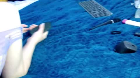 Eve online show from 11-19-25, 04:34