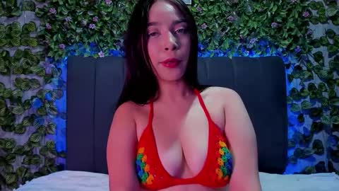 E V E L I N online show from 09-18-25, 09:50