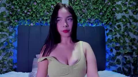 E V E L I N online show from 09-19-25, 07:14