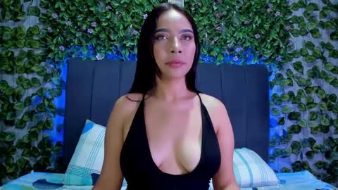 E V E L I N online show from 09-25-25, 05:16