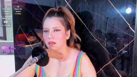 EVELIN online show from 09-18-25, 12:18