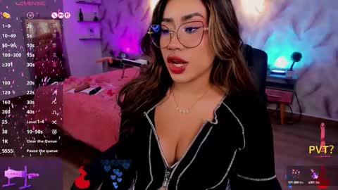 Eveline  online show from 09-24-25, 08:01