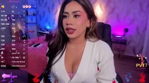 Eveline  online show from 09-25-25, 07:39
