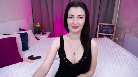 Evelin online show from 10-17-25, 05:32