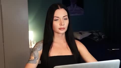 your Love online show from 10-21-25, 09:48