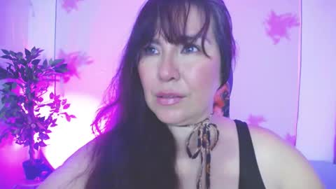 Juliana online show from 09-25-25, 06:22