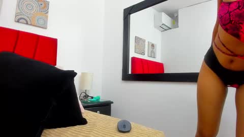 evelyn_morgan1 online show from 02-08-25, 11:55