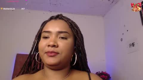 Evelyn Sandoval online show from 12-26-24, 05:37