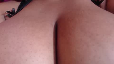 Evelyn Sandoval online show from 01-08-26, 01:41