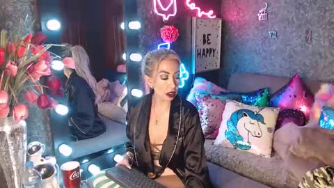 EvelynaGrey online show from 12-03-24, 09:00