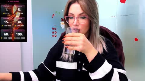 evelyne_rose online show from 12-19-24, 06:12