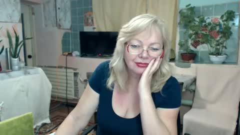 BarbaraBlondy online show from 01-11-25, 08:21