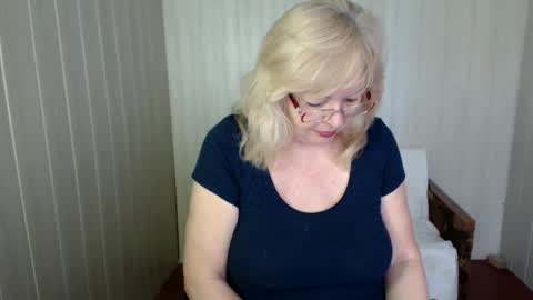 BarbaraBlondy online show from 01-25-25, 08:10