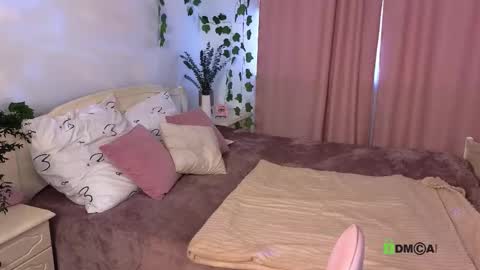 evi_brook online show from 09-27-25, 09:47