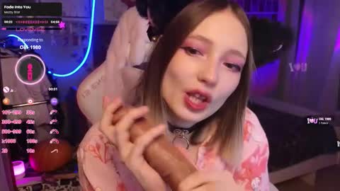 Evie online show from 11-01-25, 08:44