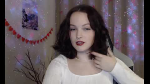 Lessie online show from 02-09-25, 08:34