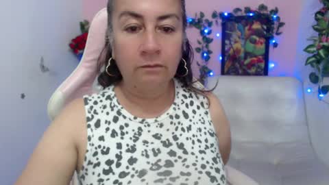Pamela  online show from 09-11-25, 04:40