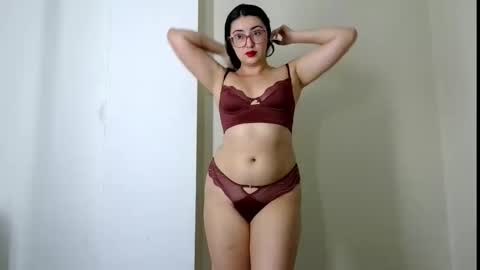 Evolet online show from 12-16-25, 09:25