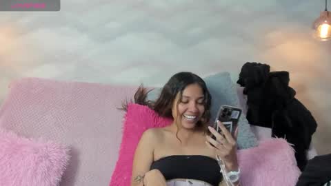 EVOLETTE ANGELS online show from 09-30-25, 04:34