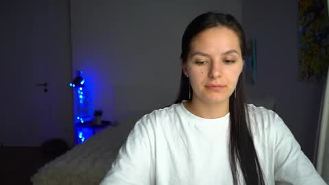 Snapshot of ewelynscott chatting on 11-30-25, 11:09 ewelynscott online show from 11-30-25, 11:09