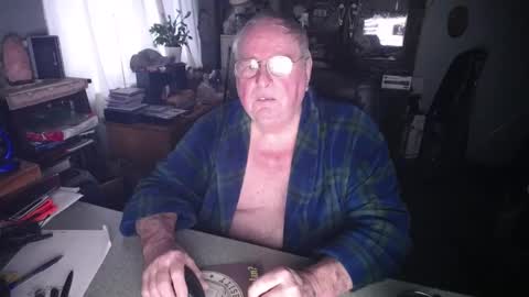 Snapshot of exceos chatting on 02-03-25, 03:38 EXCEOS online show from 02-03-25, 03:38