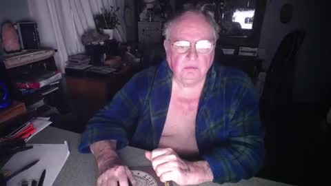 Snapshot of exceos chatting on 02-05-25, 02:59 EXCEOS online show from 02-05-25, 02:59