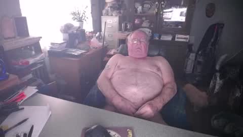 Snapshot of exceos chatting on 02-07-25, 04:35 EXCEOS online show from 02-07-25, 04:35