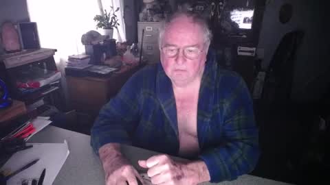 Snapshot of exceos chatting on 02-09-25, 03:56 EXCEOS online show from 02-09-25, 03:56