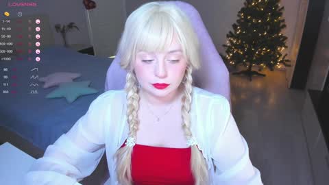 Snapshot of exhoneyangel chatting on 12-30-24, 08:21 Amy online show from 12-30-24, 08:21