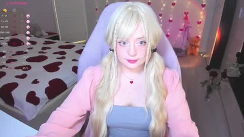 Snapshot of exhoneyangel chatting on 02-04-25, 08:56 Amy online show from 02-04-25, 08:56