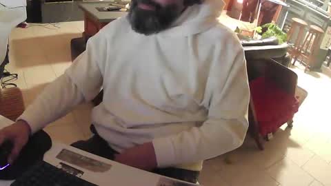 Gio online show from 02-03-26, 08:47