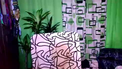 Snapshot of exotic_blacklixexx69 chatting on 10-29-25, 12:57 Lixe online show from 10-29-25, 12:57